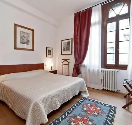 Appartamento Accademia San Vio Venice Exterior photo